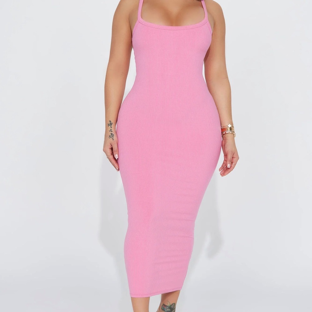 Clea Snatched Midi Dress - Pink